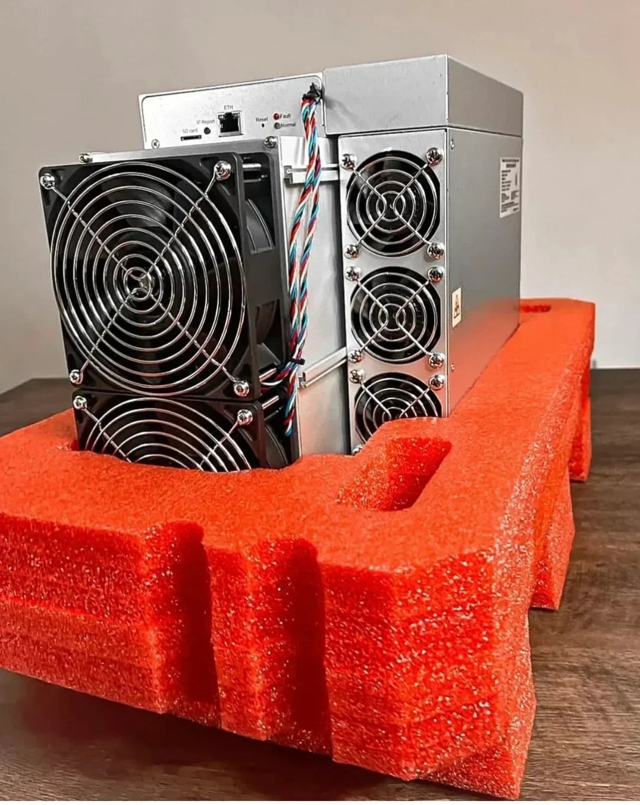 Bitmain Antminer KS3 8.3T 3500W KAS-Kaspa Miner