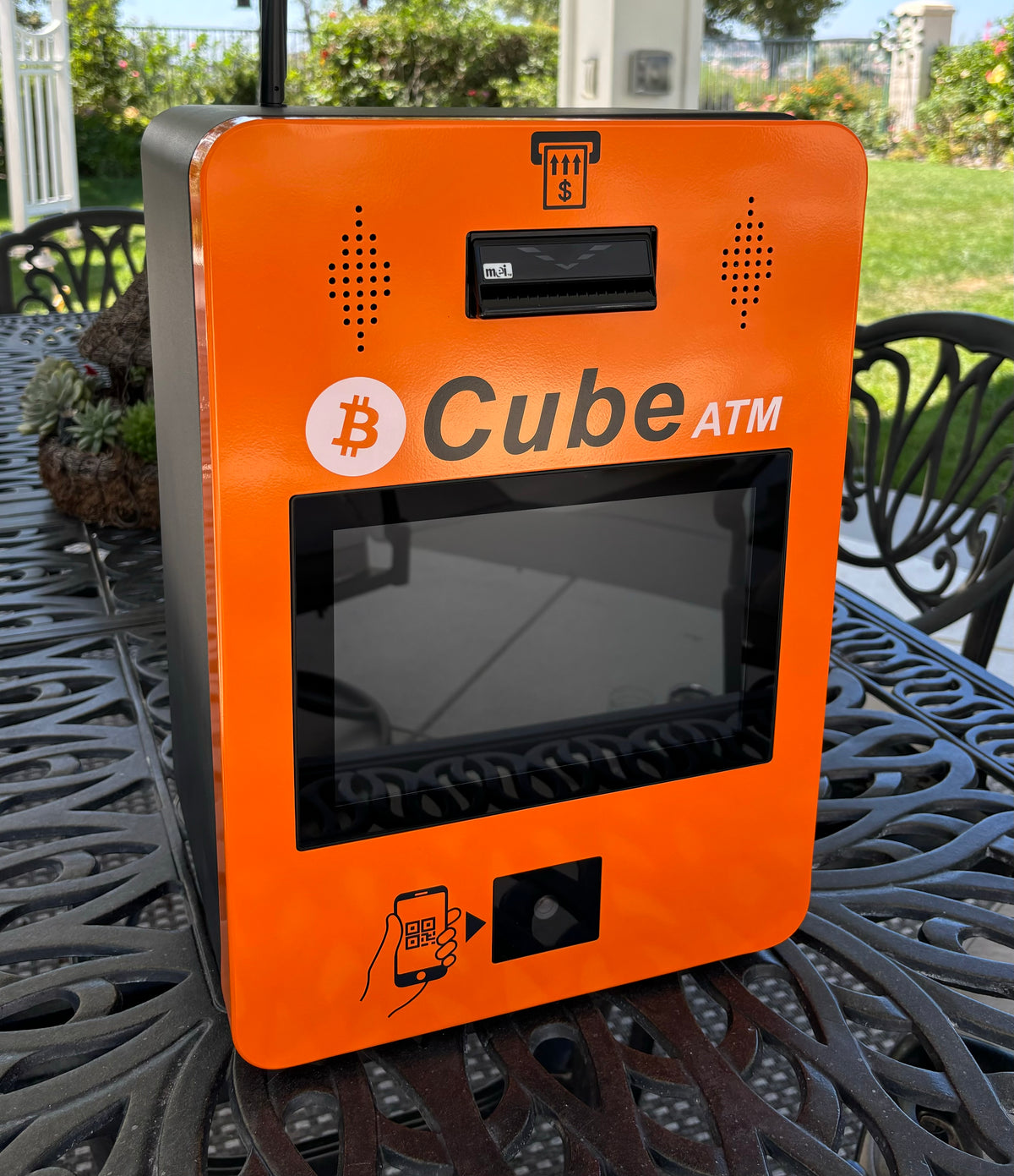 Crypto Cube ATM – Bitcoin Capitalist
